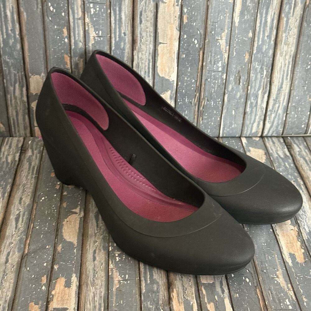 Crocs Lina Pumps Womens Size 11 Matte Black Dual Comfort Slip On Wedge Shoes
